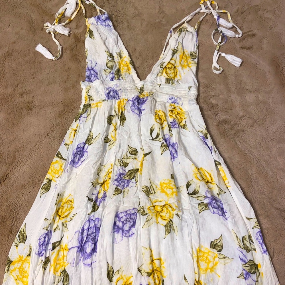 FOREVER21 FLORAL MAXI  DRESS